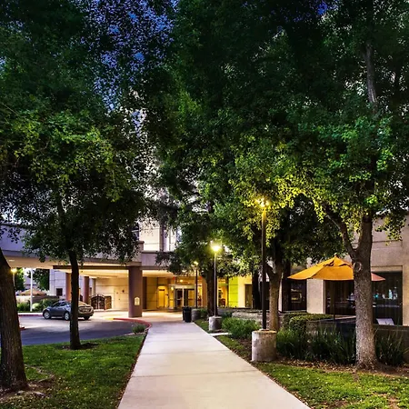 Visalia Marriott At The Convention Center-3