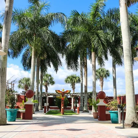 Miccosukee Casino & Resort (Adults Only)-3