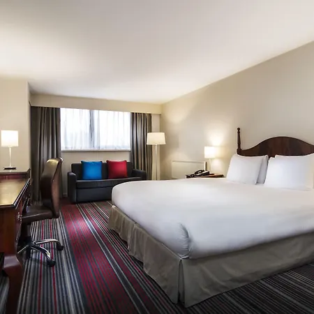 Park Inn By Radisson Cardiff City Centre-2