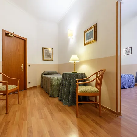 Hotel Paris-2