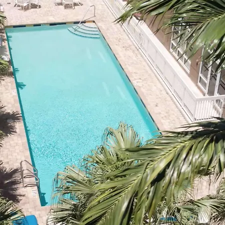 Hampton Inn Hallandale Beach-Aventura-2