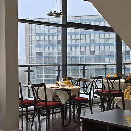 Come Inn Berlin Kurfuerstendamm-3
