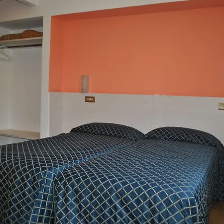 Auto Park Hotel-2