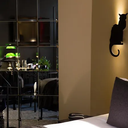 Hotel Le Chat Noir-3