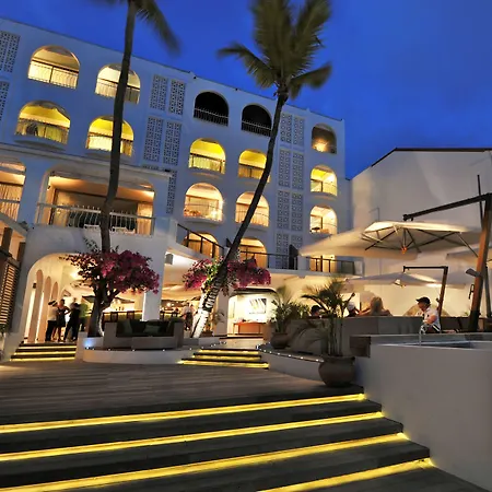 Holland House Beach Hotel-2