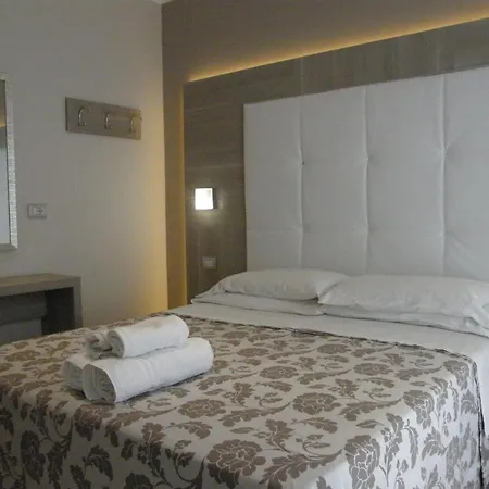 Hotel Stefan Room & Breakfast-3