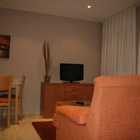 Hotel Apartamentos Ciudad de Lugo-3