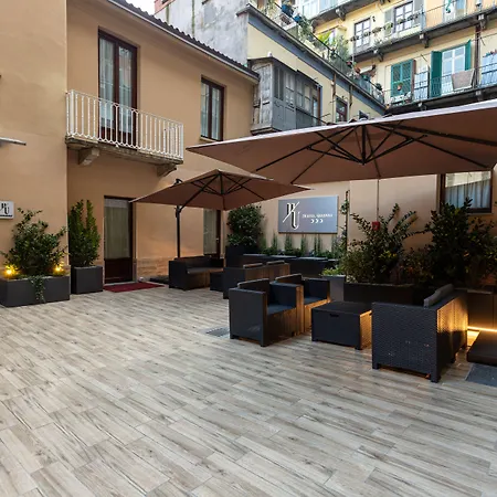 Hotel Urbani-3