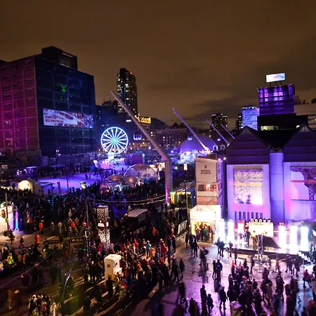 Hotel Faubourg Montreal Centre-Ville Downtown-2