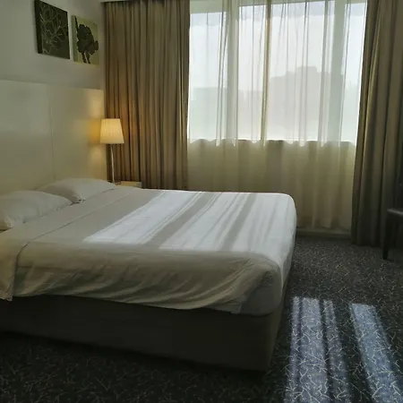 Kingsgate Hotel Abu Dhabi By Millennium-2
