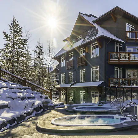 Blackstone Mountain Lodge By Clique-2