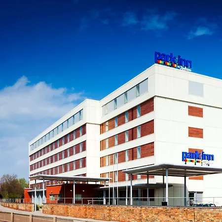 Park Inn By Radisson Peterborough-2