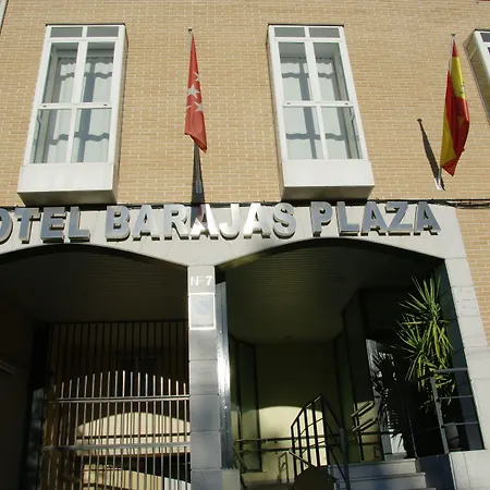 Hotel Barajas Plaza-2