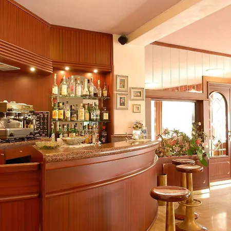 Hotel Cristallo-2