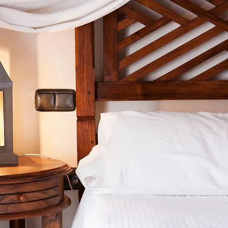 Hotel Boutique Reina Mora-2