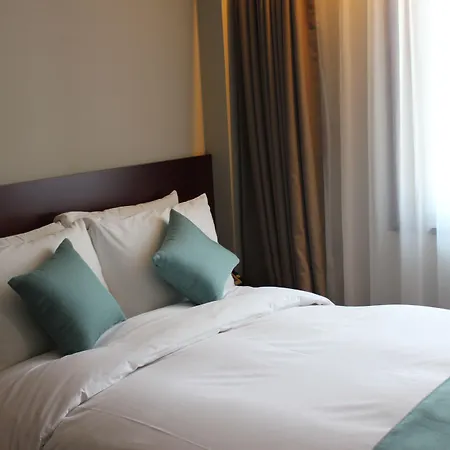 Sunshine Hotel-2