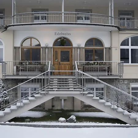 Hotel Edelweiss-3