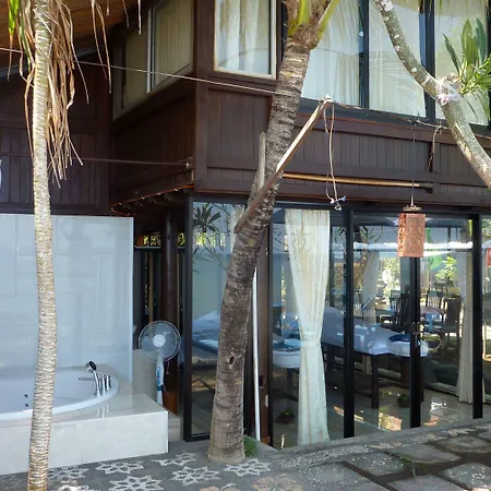 Amed Cafe & Hotel Kebun Wayan-3