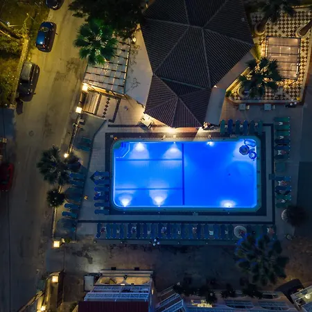 Vivian Hotel-2