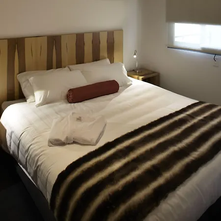 Salamanca Wharf Hotel-2