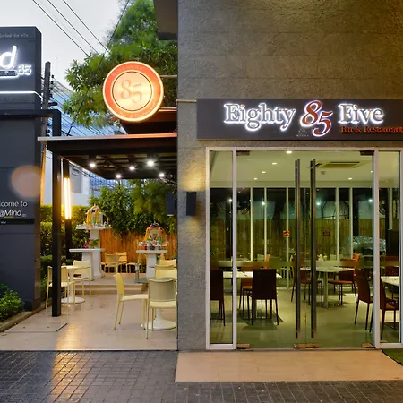 Hotel Amber Sukhumvit 85-3