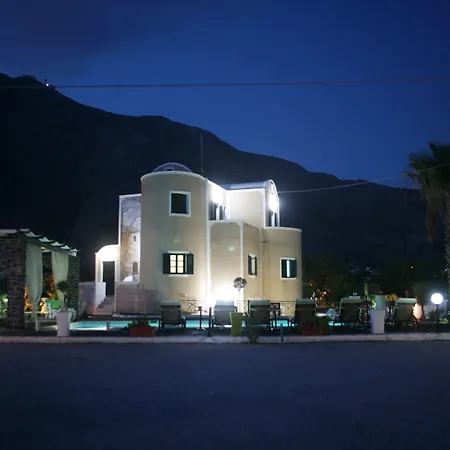Villa Anemomilos Perissa-3