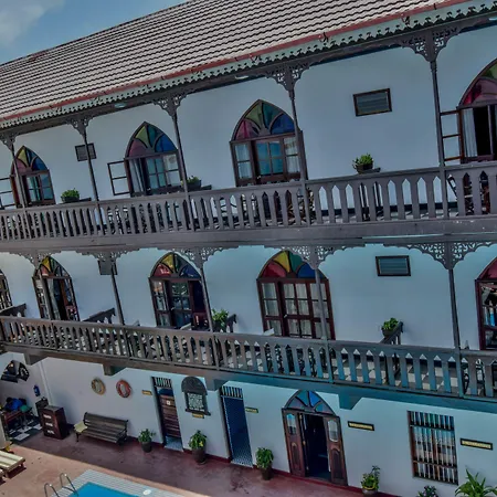 Tembo House Hotel-3