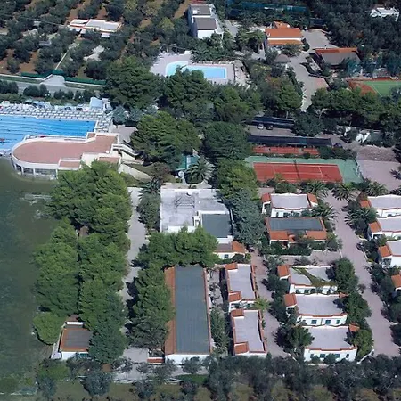 Villaggio Piano Grande-2