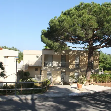Hotel Club La Font Des Horts-3