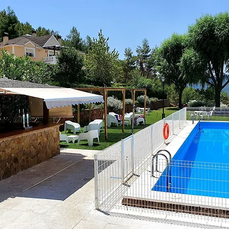 Hospedium Hotel Val De Pinares-3