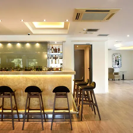 Athens Avenue Hotel-2