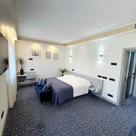 Hotel Michelangelo-3