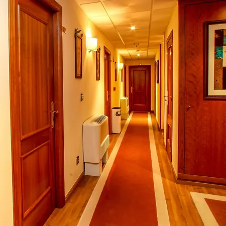 Hotel Condes De Lemos España-3