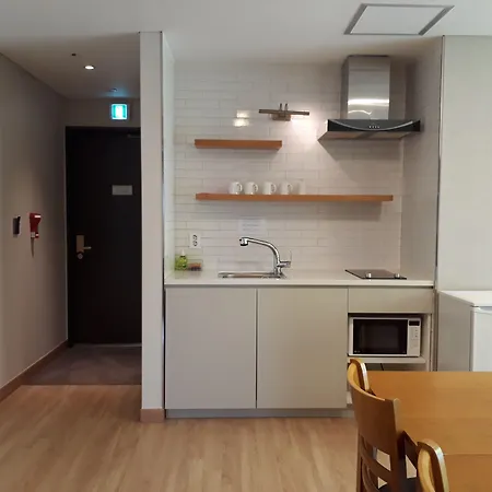 Grid Inn Hotel-3