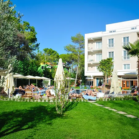 Sandy Beach Resort-3