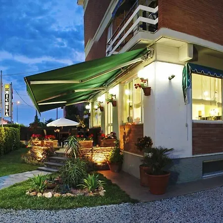Hotel Michela-3