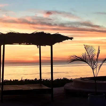 Driftwood Beach Lodge-2