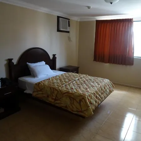 Hotel Milan Panama-3