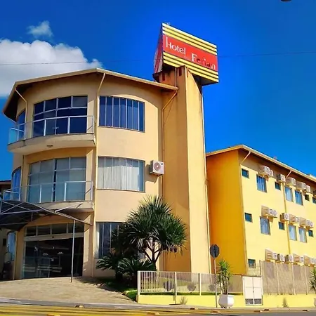 Ferian Plaza Hotel-2