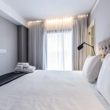 Terreno Suites-2