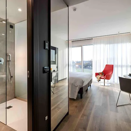 Life Hotel-3