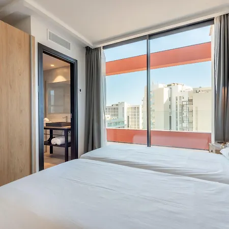 Kyrat Amarac Suites-3