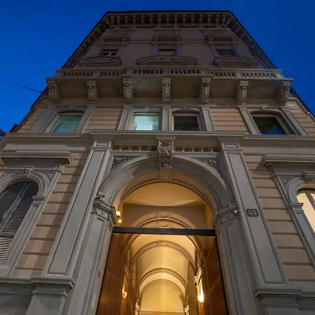 Daplace - Corso Monforte Suites-3
