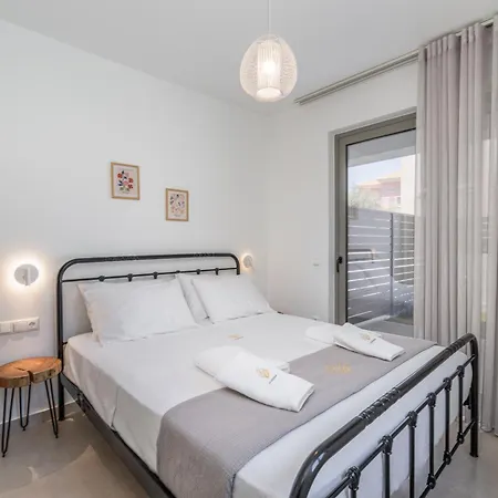 La Lucciola Apartments-3