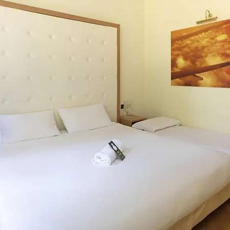 B&B Hotel Malpensa Lago Maggiore-2