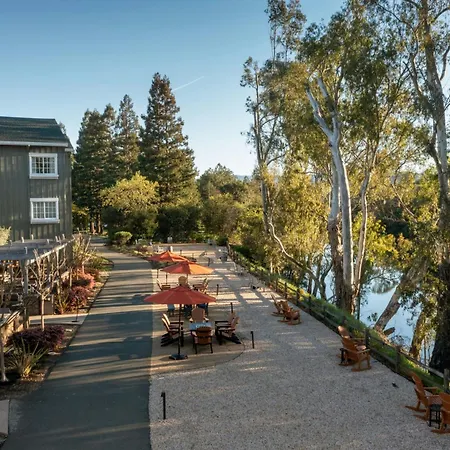 River Terrace Inn-3