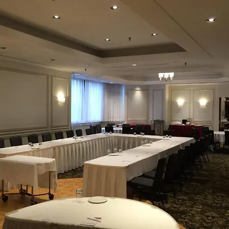 Wyndham Gatineau-Ottawa & Conference Centre-2