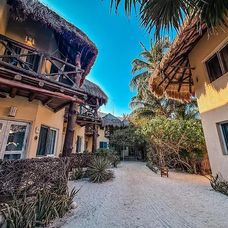 Holbox Dream Beachfront Hotel-3