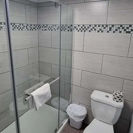 Travelodge By Wyndham Trois-Rivieres-3