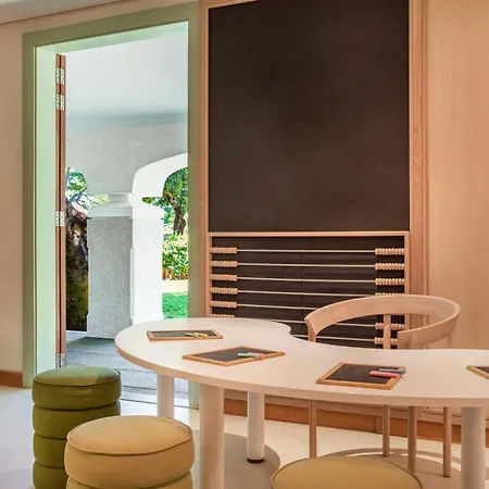 Mauricia Beachcomber Resort & Spa-3